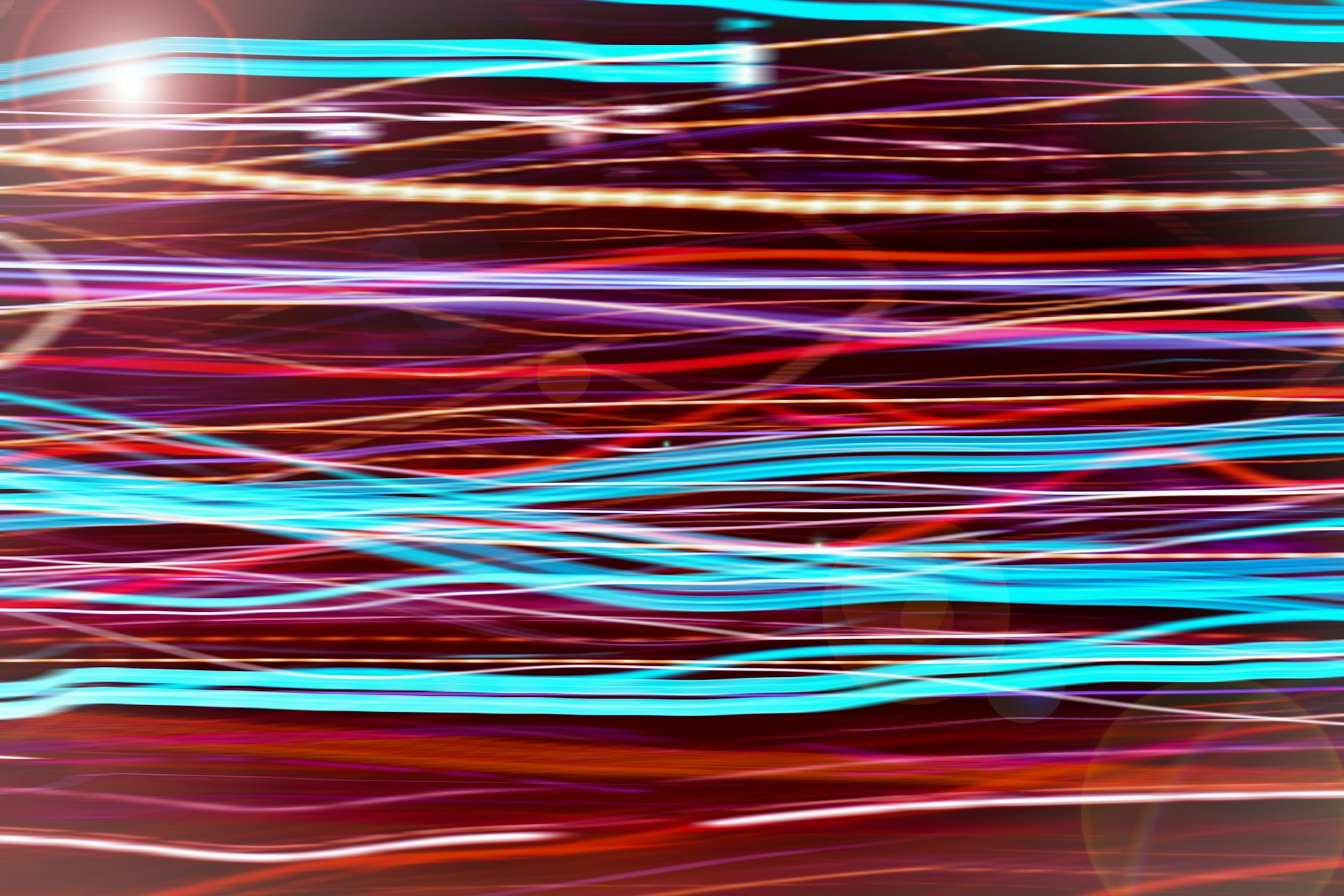 a blurry photo of a street light